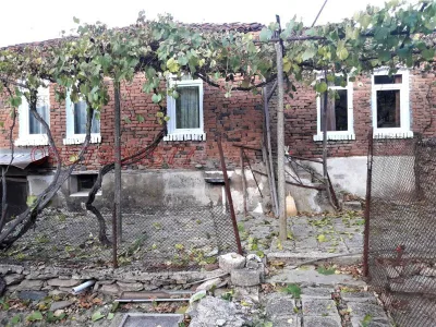 Продава КЪЩА