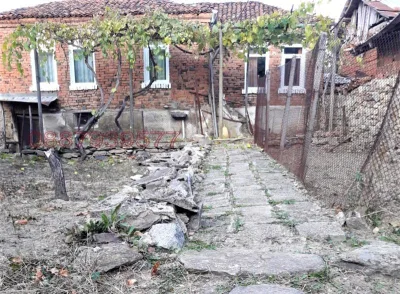 Продава КЪЩА