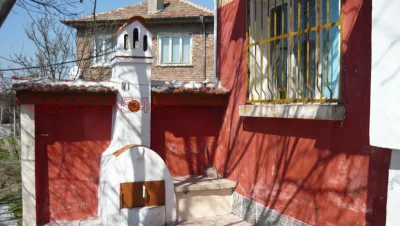 Продава КЪЩА