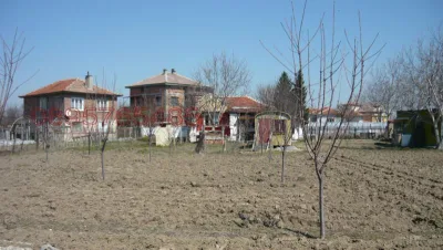 Продава КЪЩА