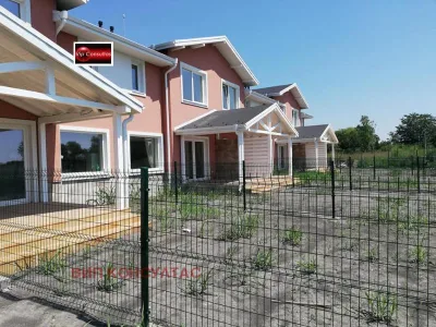 Продава КЪЩА