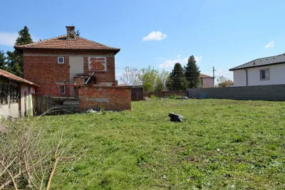 Продава КЪЩА