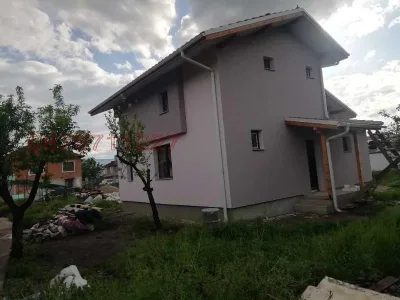 Продава КЪЩА