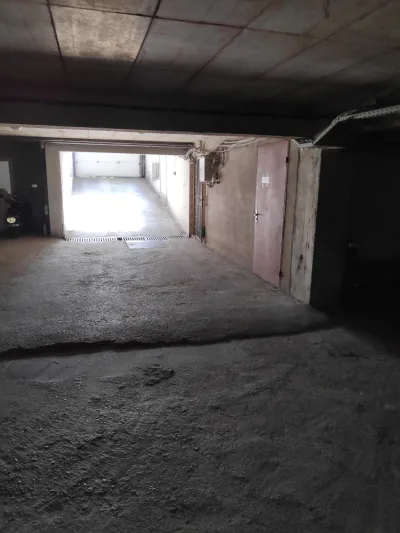 Две паркоместа в подземен гараж, кв. Капана