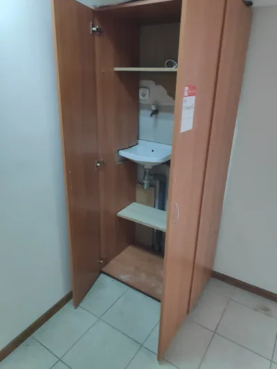 Отдава Магазини/офис на централен булевард